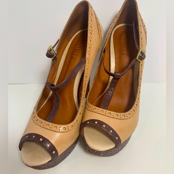Vintage look SCHUTZ heels - Picture 2 of 6